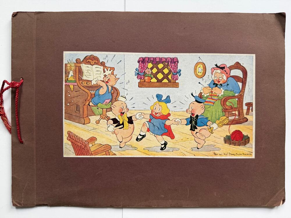 Complete 1930s De Beukelaer Disney Cards Three Little Pigs & The Big Bad Wolf